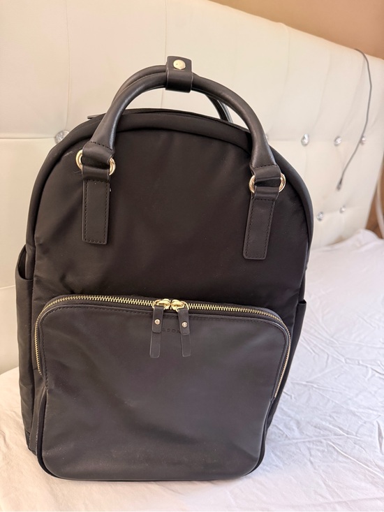 Lo & Sons Handbags - Lo & Sons Black Nylon Backpack with Gold Hardware